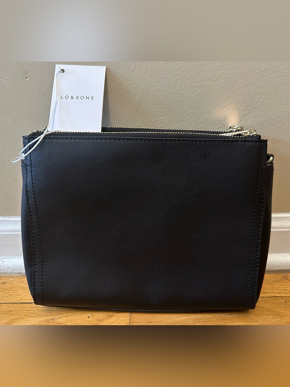 Lo & Sons The Pearl Pebble Cactus Crossbody Bag Black/Gold/Lavender. NWT